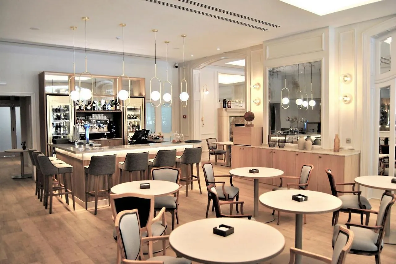 Colón Hotel Barcelona 5*,