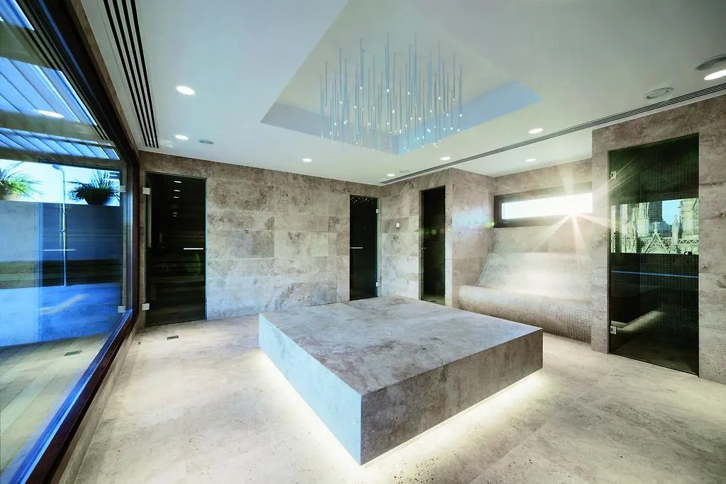 Lamaro Hotel Barcelona 5*,  Spanien